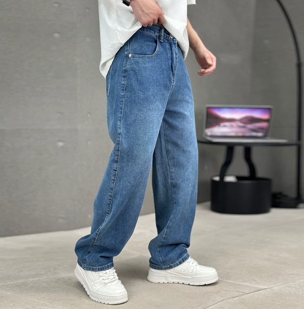Loose Fit Straight Leg Jeans for Men - Royal Blue