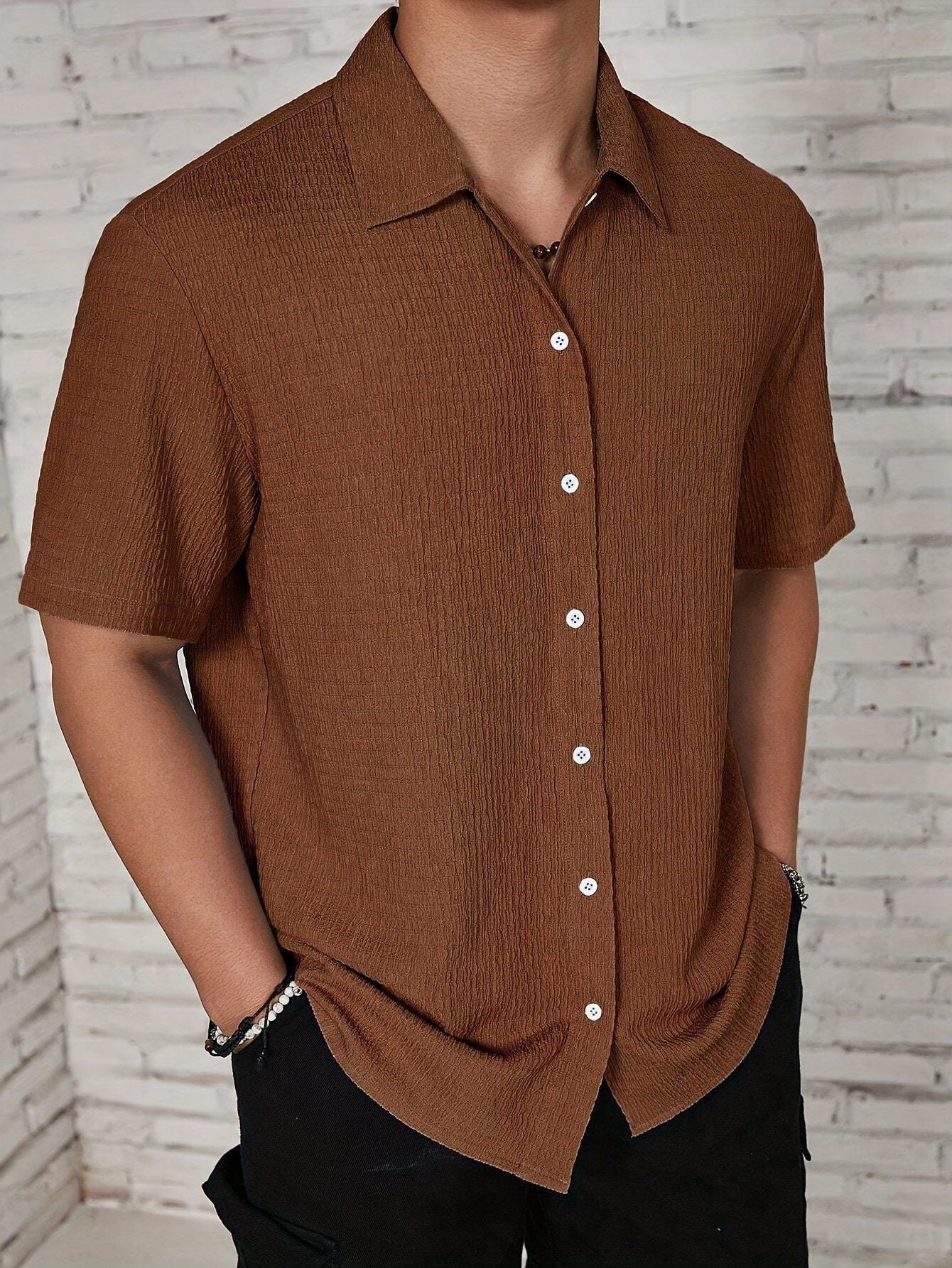 Textured Cuban Collar Short Sleeve Shirt for Men - Dark Brown